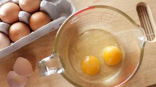 اضافه کردن تخم مرغ به رژیم غذایی برای پروتئین تراپی در خانه